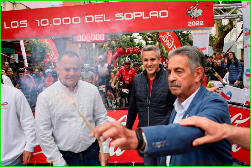 ruta 10.000 del Soplao: Carmona - Cabezón de la Sal - La Ría en Cantabria