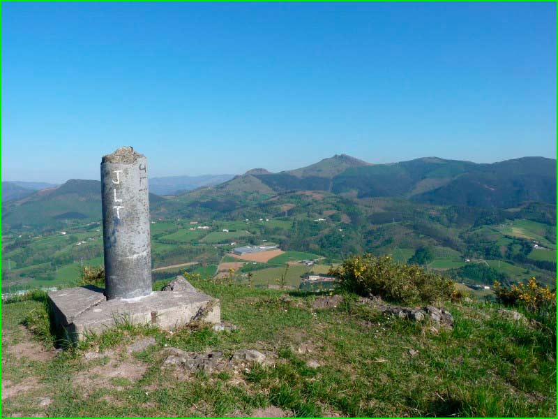 track Antxisu - Pico Buruntza en Guipúzcoa