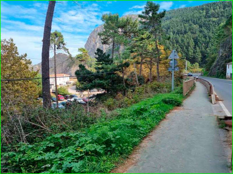 ruta por Ibarranguelua, Vizcaya