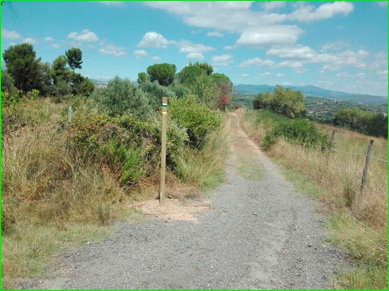 ruta Ca n'Abat - Collada de la Pedra Dreta - Serra de l'Ataix en Barcelona