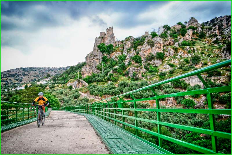Parque Natural de las Sierras Subbéticas en Córdoba