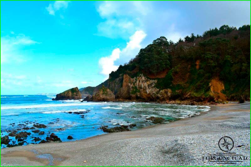 track Cadavedo - Playa Cueva en Asturias