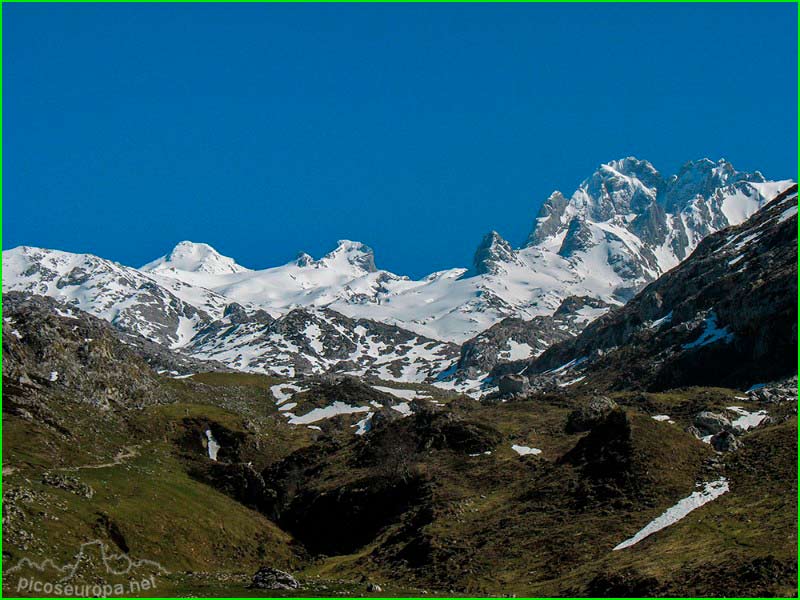 ruta Caín de Valdeón - Refugio Vegarredonda J.M. Remis en Asturias