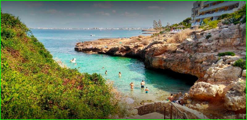 ruta Caló des Oficials - Cala Vella en Baleares