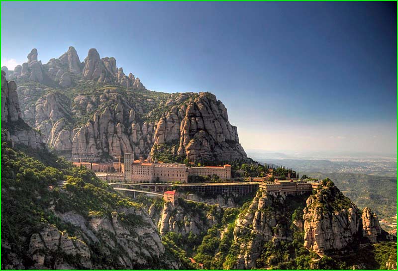 Parque Natural de la Montaña de Montserrat en Barcelona