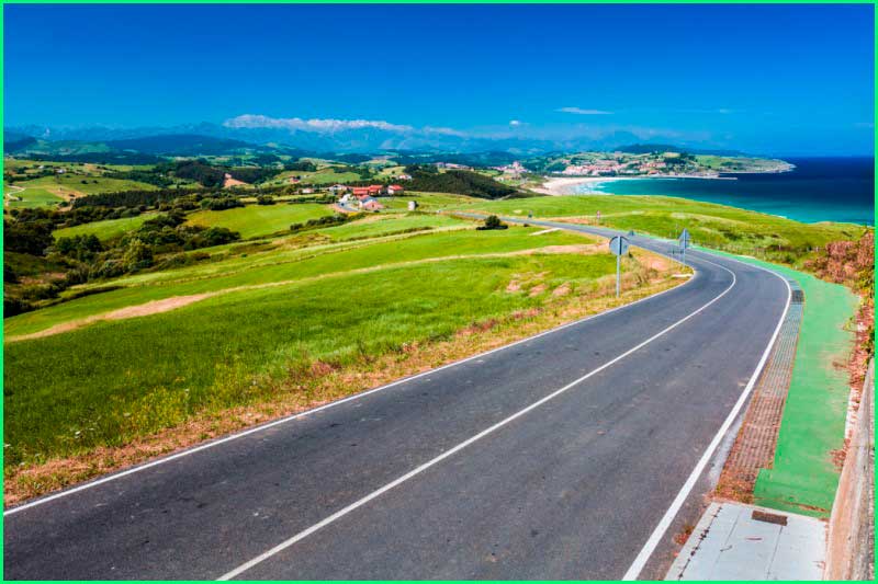 track Camino del Norte: Comillas a Colombres en Cantabria