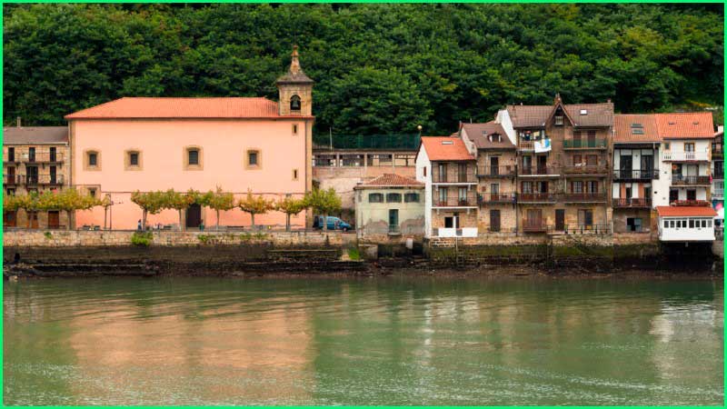 ruta Camino del Norte: Irún a Pasajes de San Juan en Guipúzcoa