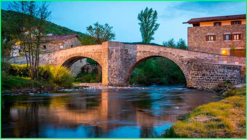 ruta Camino Francés: Zubiri - Pamplona en Navarra