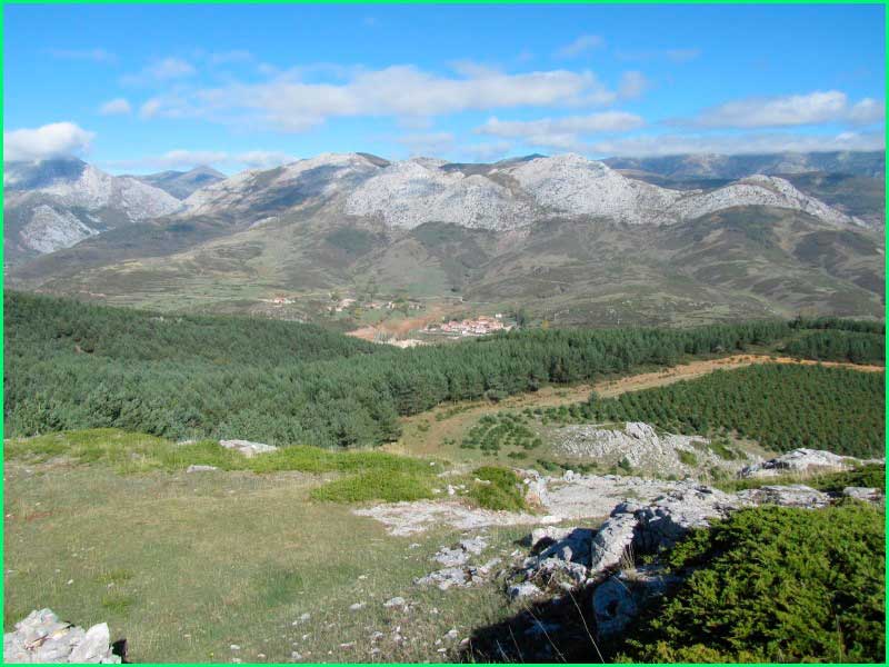 ruta Camporredondo - Valdegallina - Peña Horadada en Palencia