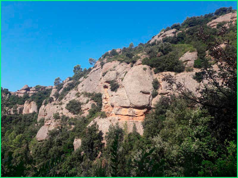 ruta Can Maçana - La Llastra Punxeguda - Serrat de Guirló en Barcelona