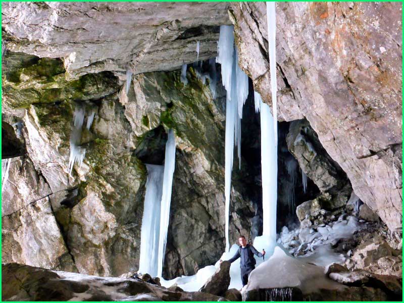 ruta Canfranc - Cueva Helada de Lecherines en Huesca
